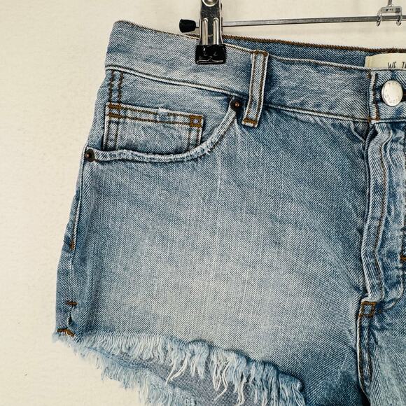 We The Free Cut Off Jean Shorts Womens Size 29 Denim Blue Lightwash Mid Rise - Picture 2 of 10